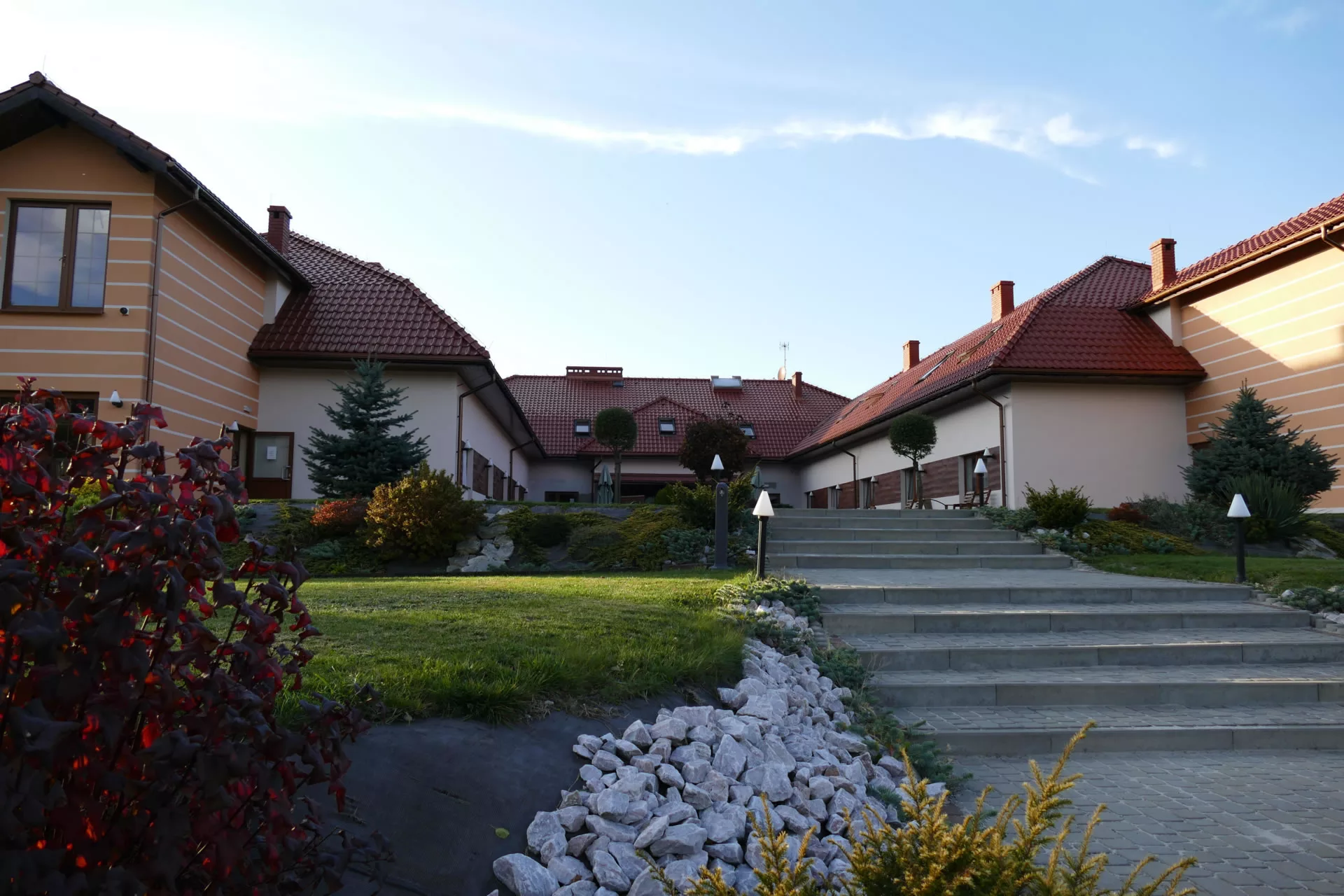 Dom Spokojnej Starości GWAREK zlokalizowany w okolicach Gliwic.