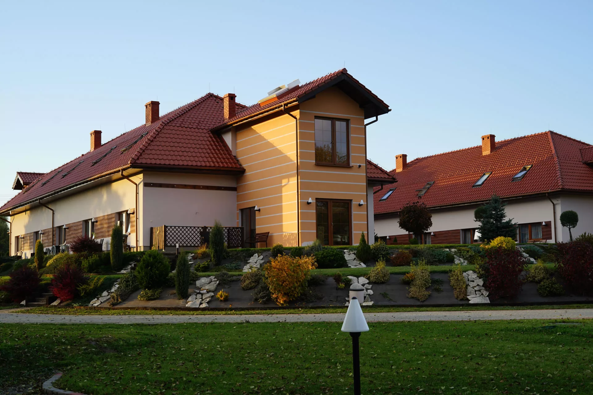 Dom Spokojnej Starości GWAREK zlokalizowany w okolicach Jastrzębia.